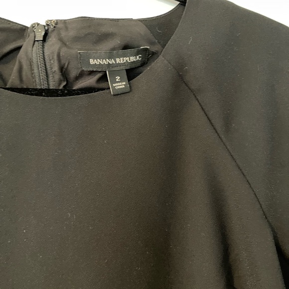 EUC Banana Republic Dress - SIZE 2 - Picture 3 of 6